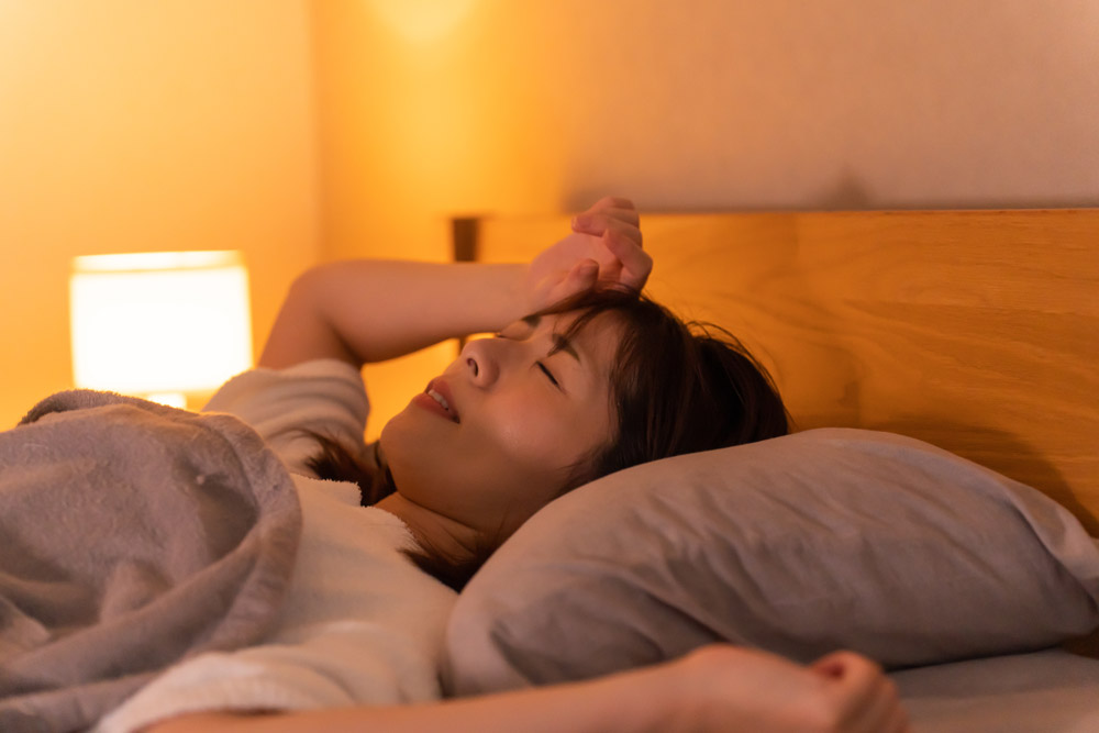 夜中に“自分のいびき”で目が覚める人必見！原因・危険度セルフチェックと最新レーザー治療で快眠を取り戻す方法