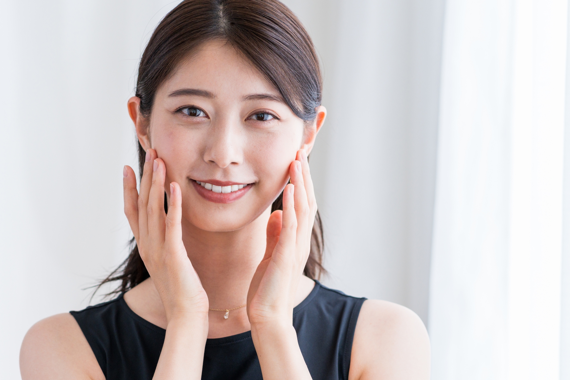 愛知春日井の二重整形/二重埋没は愛知春日井美容外科ネビュラクリニック