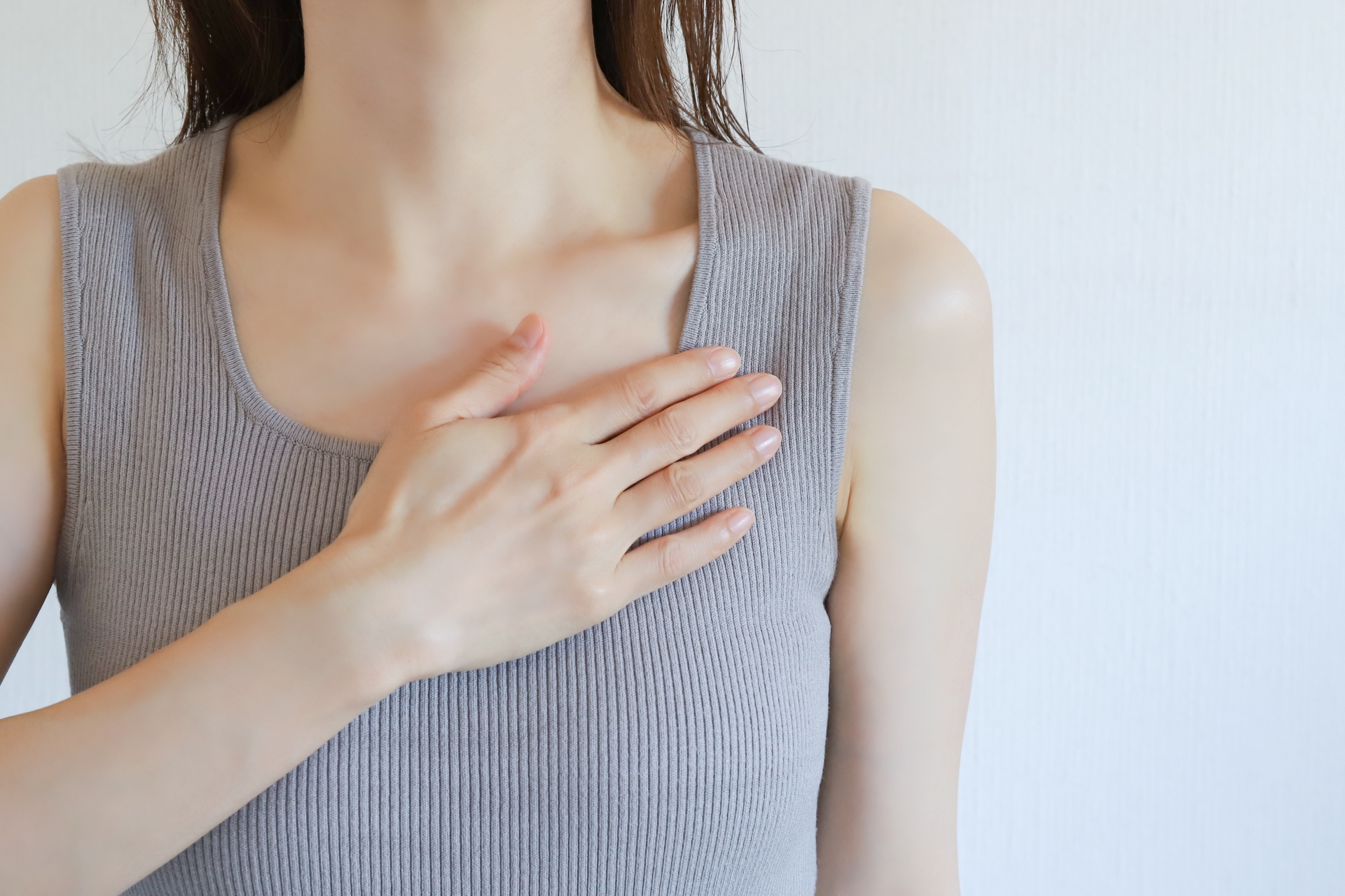 コンデンスリッチ豊胸のデメリット・失敗例とは？ 後悔しないための対策を解説