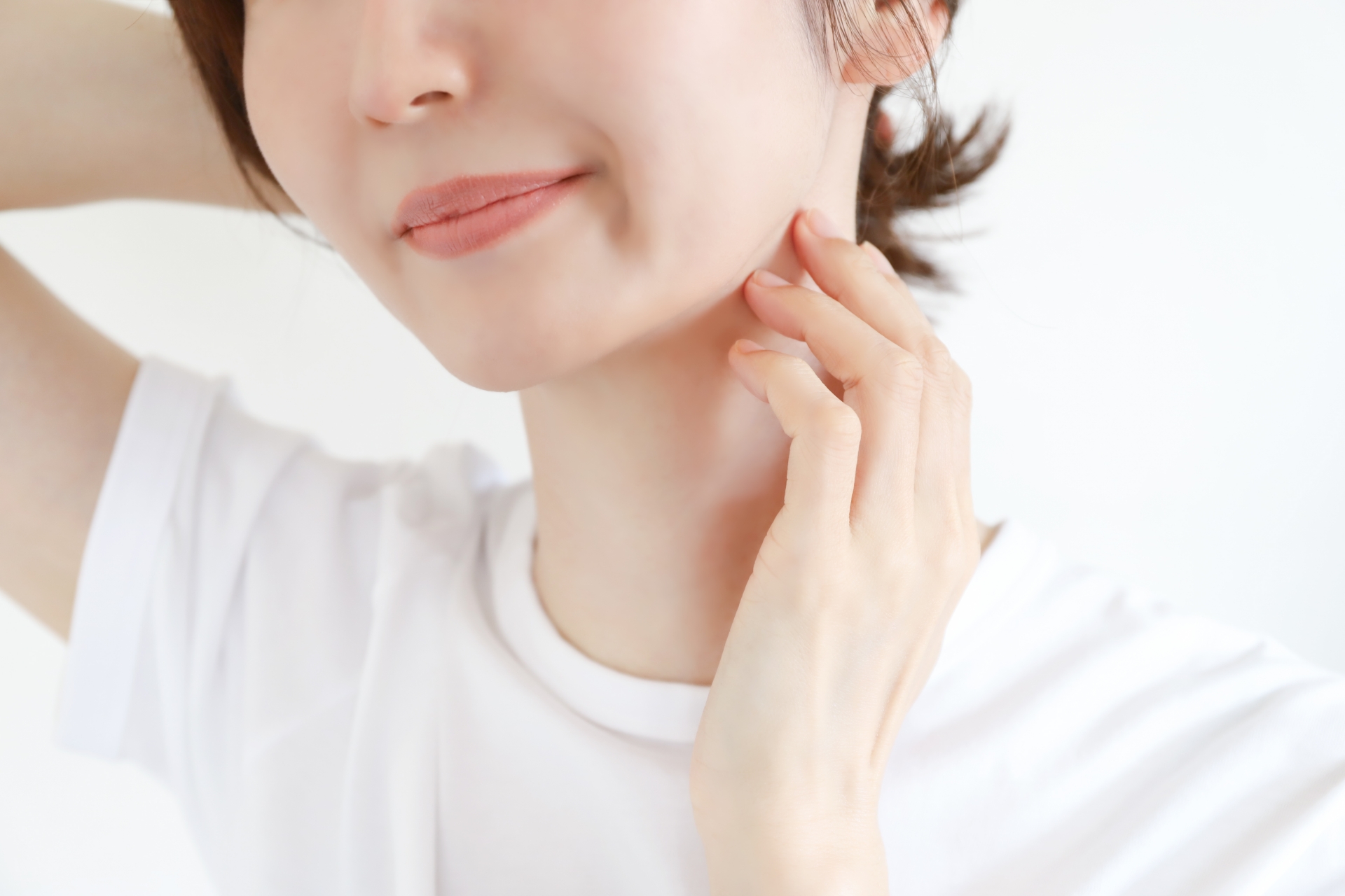 脂肪と筋膜への医学的介入：インモードとハイフの使い分けにおける臨床的考察