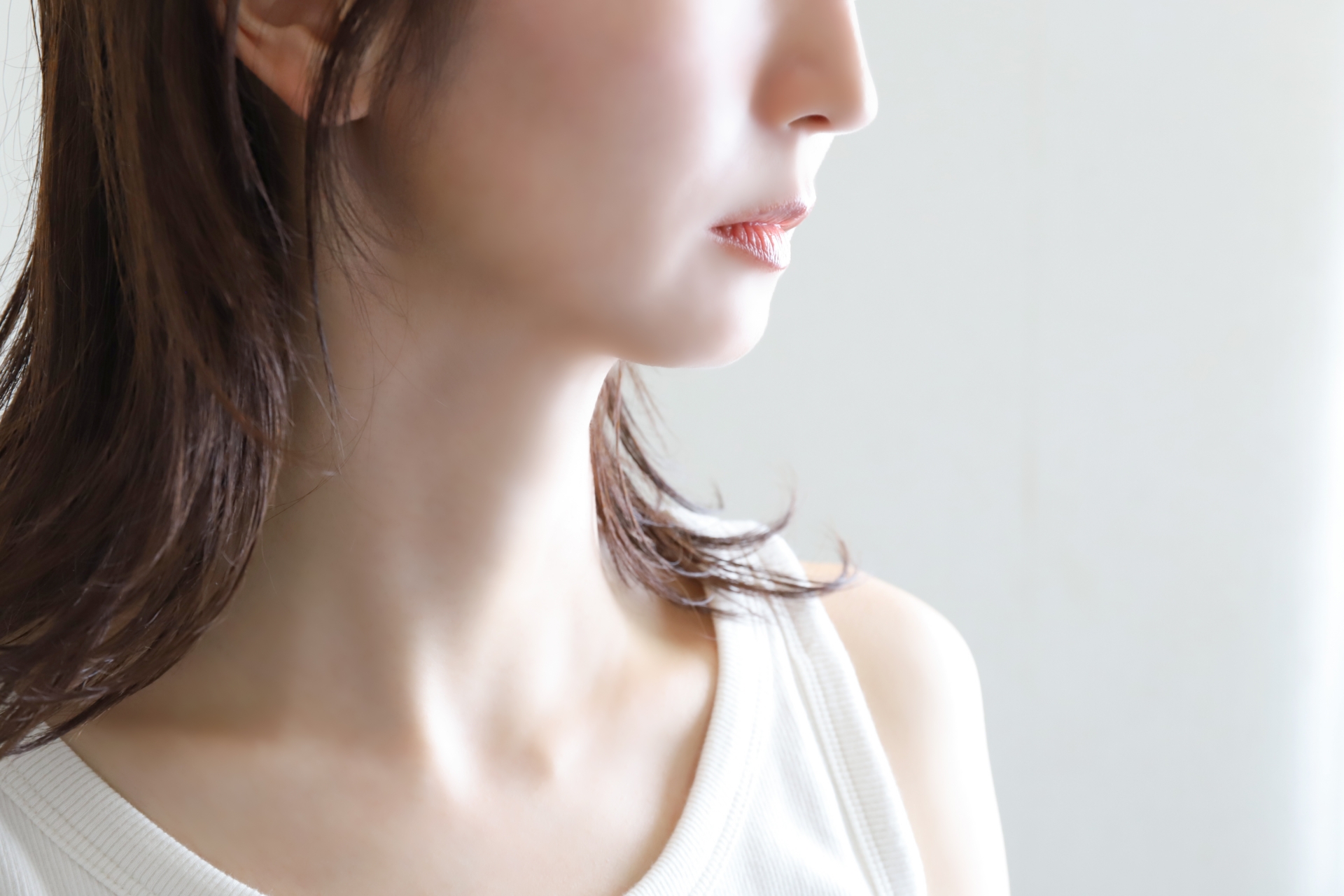 糸リフトで糸が薄く透ける・ボコッと浮き出る原因は？皮膚が薄い人の注意点